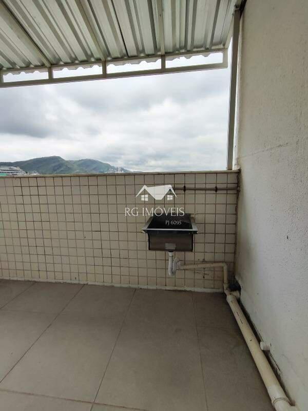 Andar, Estoril, 0 Quarto, 5 Vagas