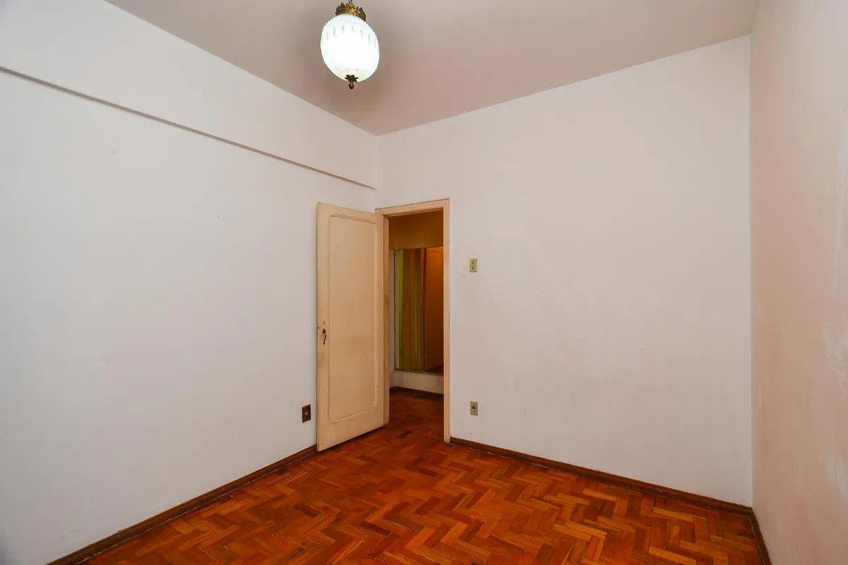 Apartamento, Centro, 2 Quartos, 0 Vaga