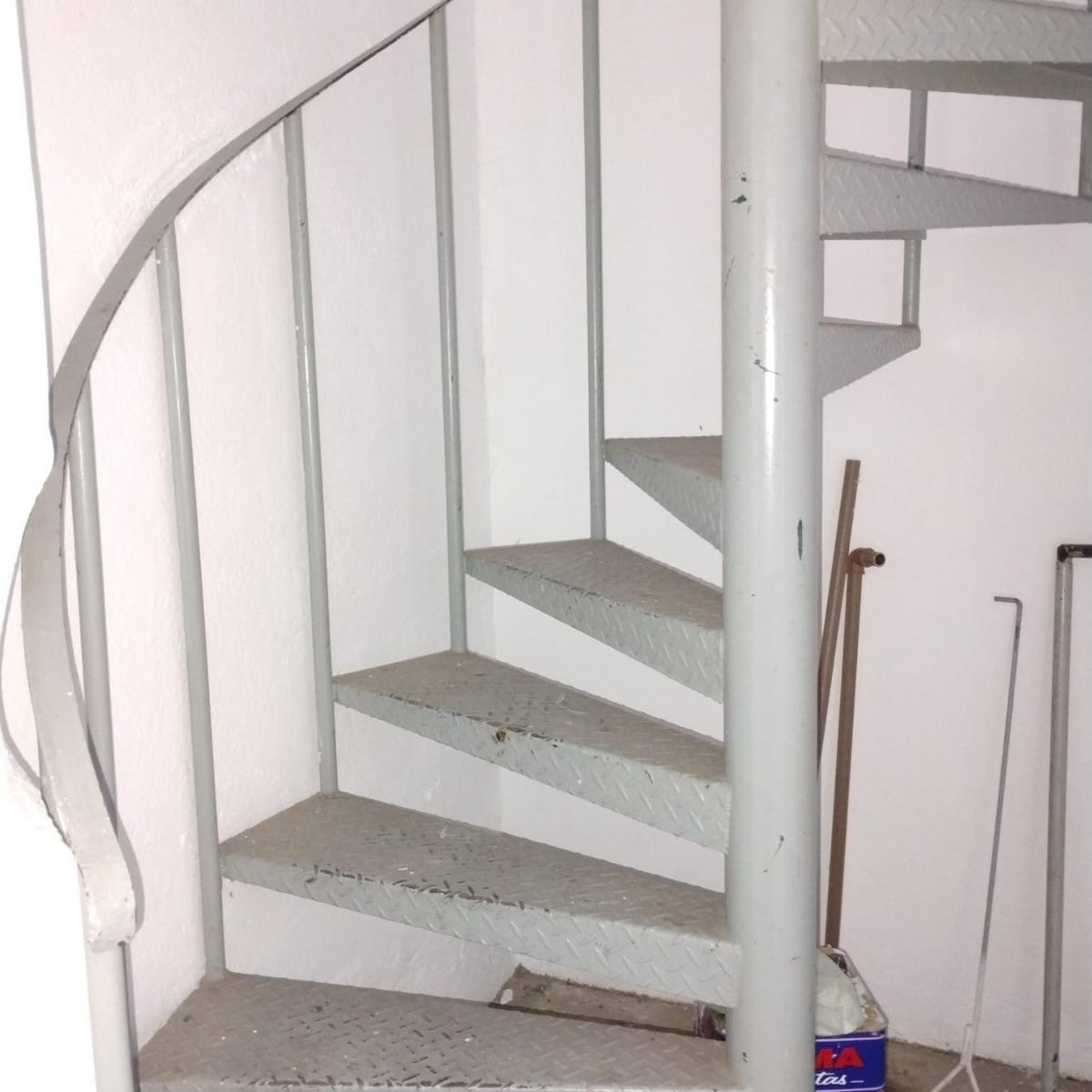 Andar, Caiçaras, 0 Quarto, 0 Vaga