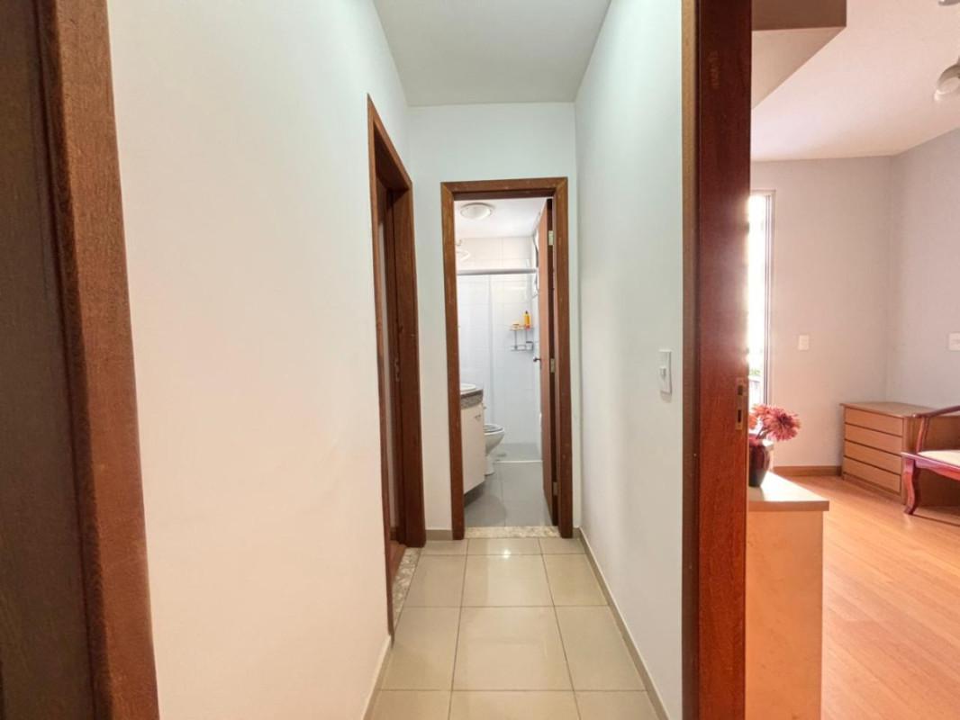 Apartamento, Sagrada Família, 2 Quartos, 1 Vaga, 1 Suíte