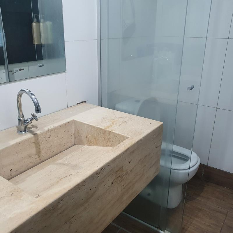 Casa, João Pinheiro, 1 Quarto, 1 Vaga
