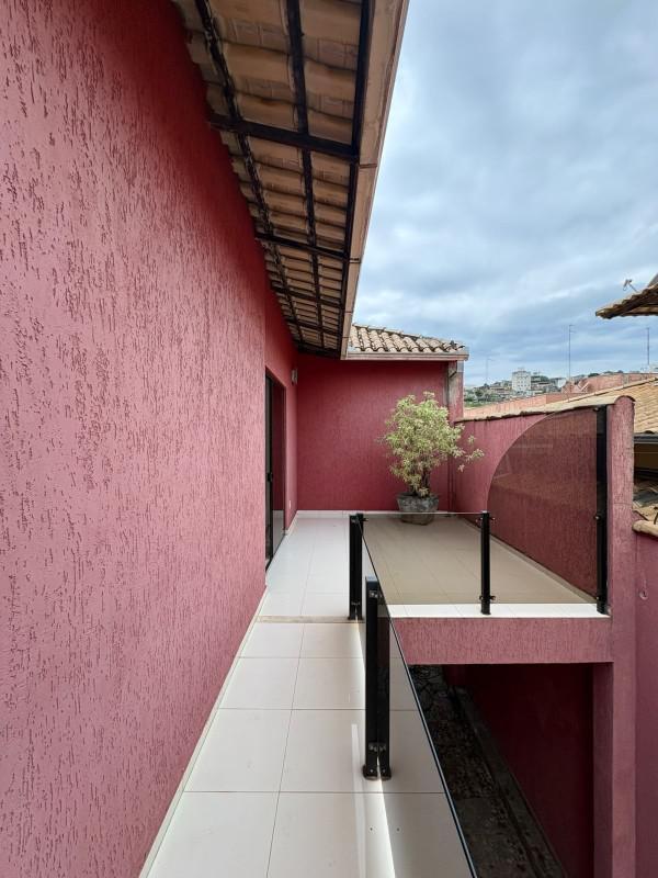 Casa, Jardim Riacho das Pedras, 4 Quartos, 3 Vagas, 4 Suítes