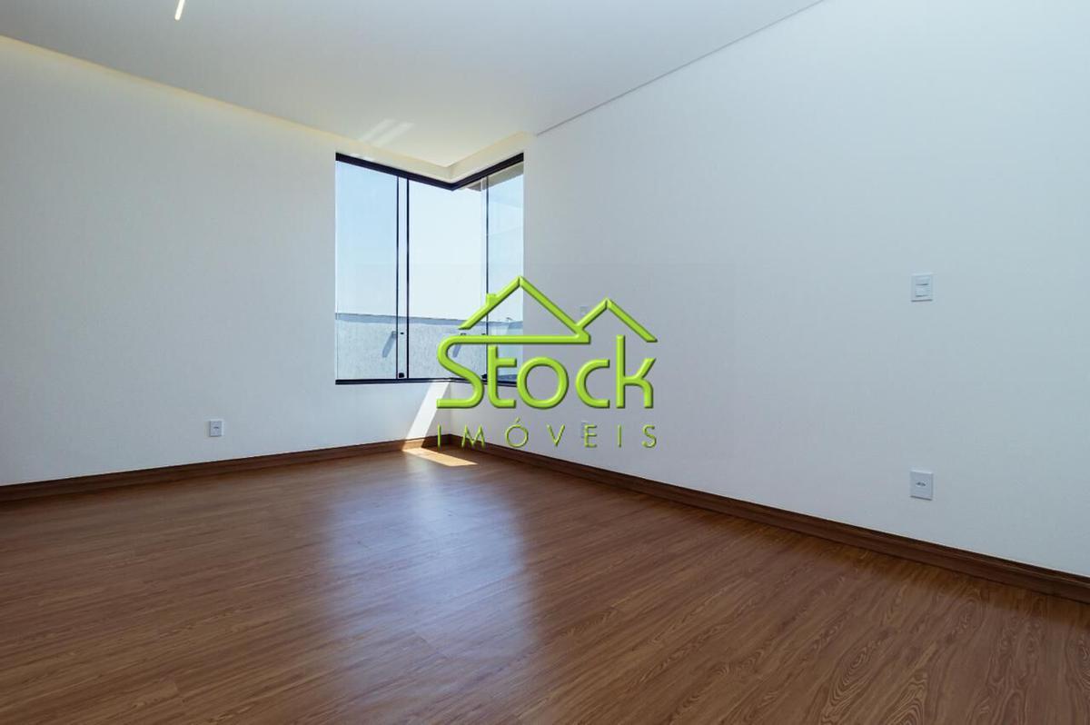 Casa, Jardins Village, 3 Quartos, 2 Vagas, 1 Suíte