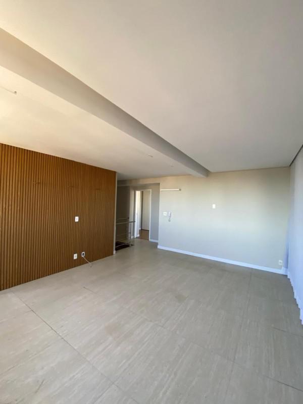 Cobertura, Funcionários, 4 Quartos, 2 Vagas, 1 Suíte