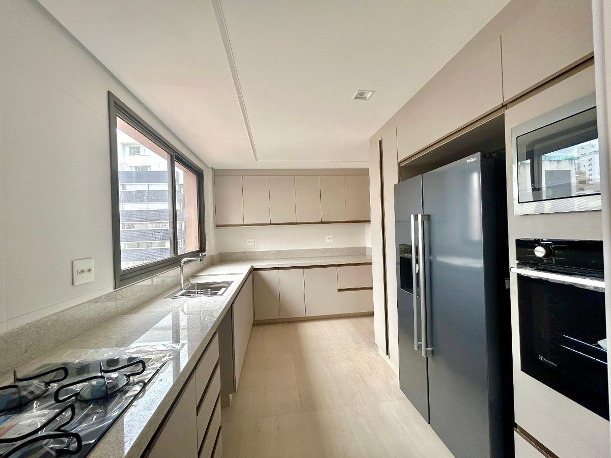 Apartamento, Santo Antônio, 4 Quartos, 3 Vagas, 2 Suítes