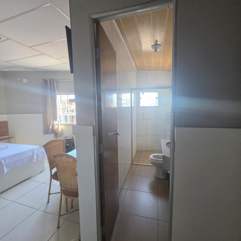 Hotel, Centro, 28 Quartos, 0 Vaga, 28 Suítes