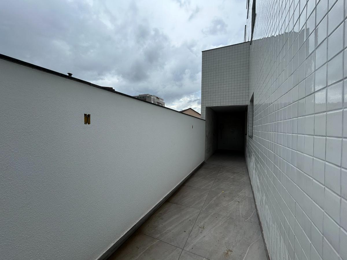 Apartamento, Santa Cruz Industrial, 3 Quartos, 2 Vagas, 1 Suíte