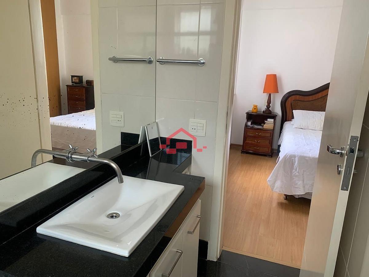 Apartamento, Funcionários, 4 Quartos, 2 Vagas, 1 Suíte