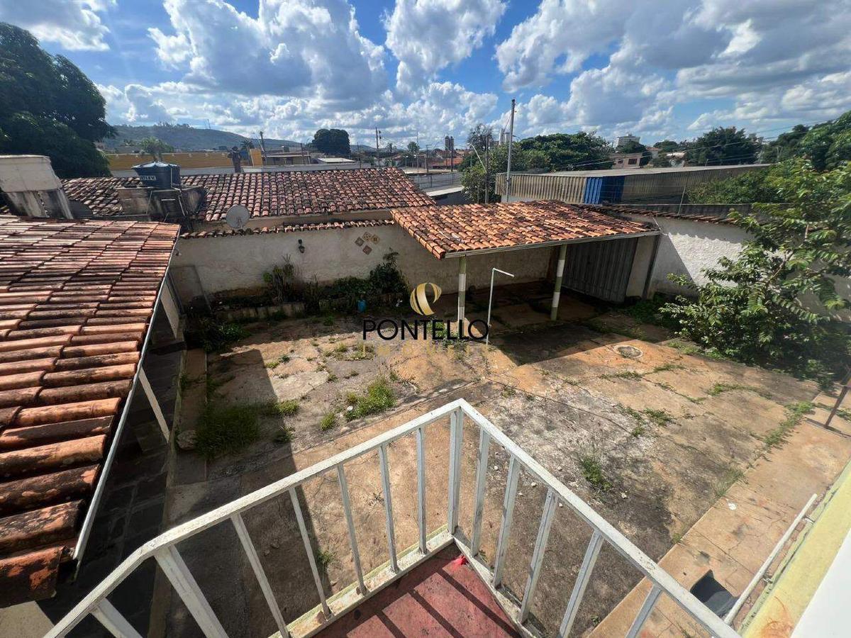Casa, São Dimas, 3 Quartos, 4 Vagas, 1 Suíte