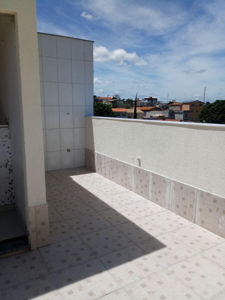 Cobertura, Nacional, 2 Quartos, 1 Vaga, 0 Suíte