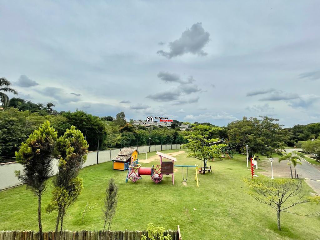 Casa, Trevo, 3 Quartos, 4 Vagas, 1 Suíte