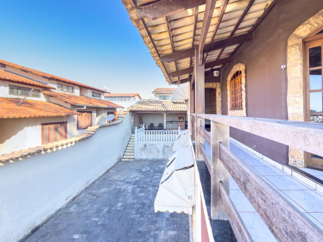 Casa, Santa Maria, 3 Quartos, 1 Vaga, 2 Suítes