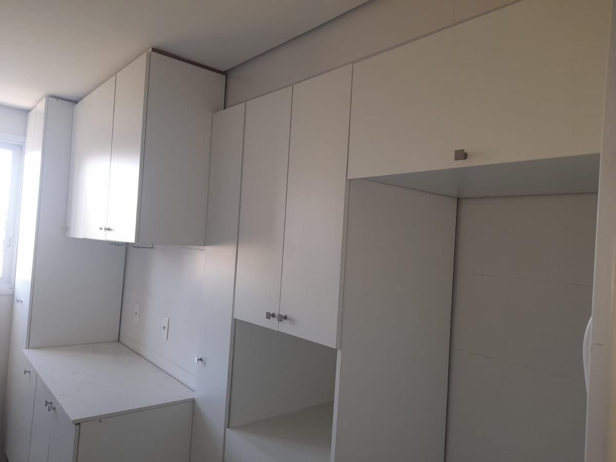Apartamento, Sagrada Família, 3 Quartos, 2 Vagas, 1 Suíte