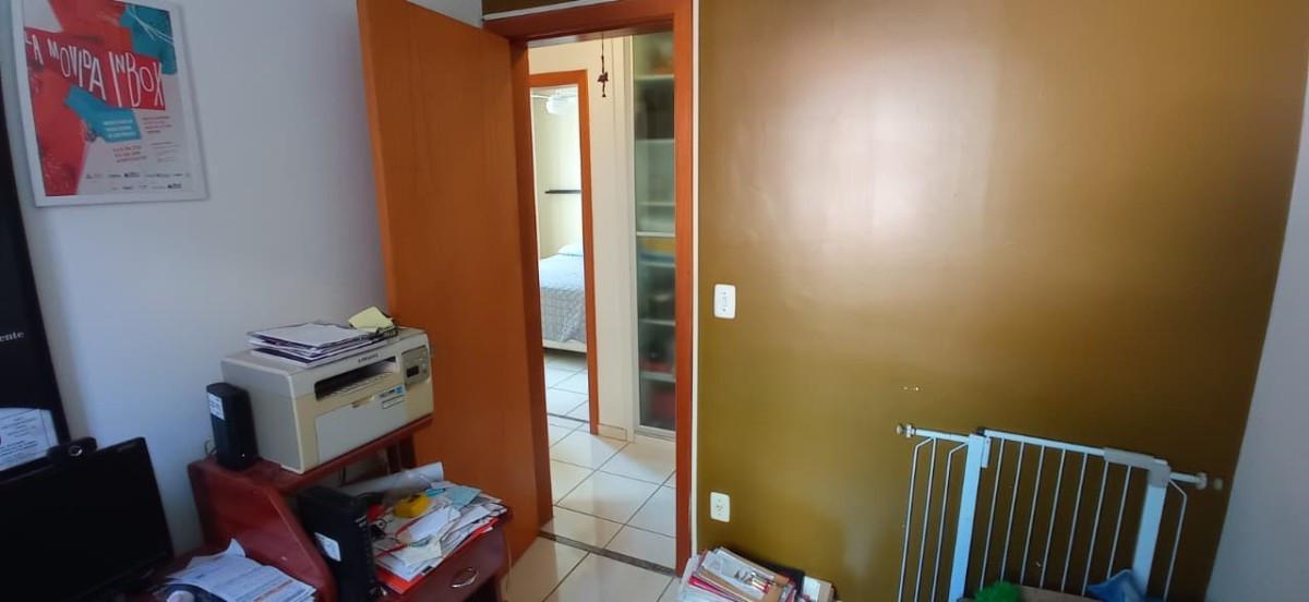 Apartamento, Sagrada Família, 3 Quartos, 1 Vaga, 1 Suíte
