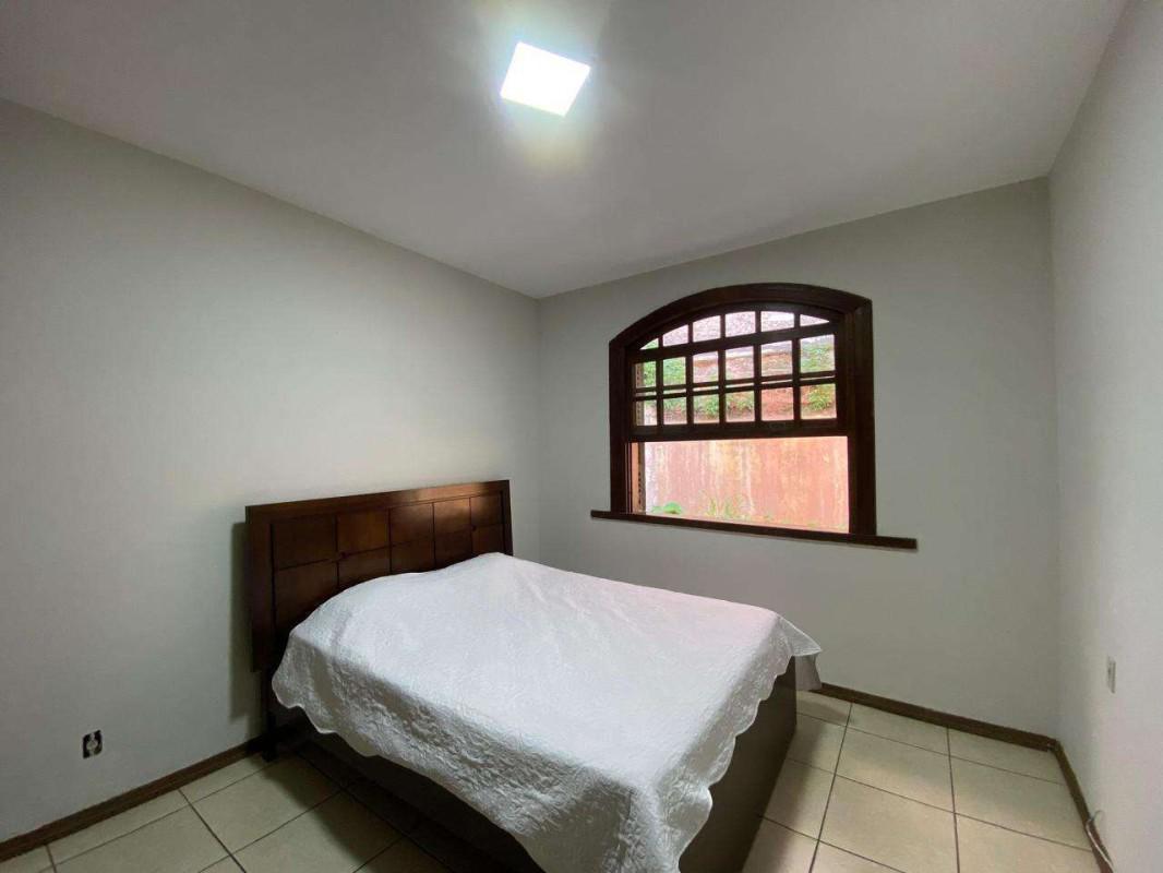 Casa, Sion, 4 Quartos, 6 Vagas, 1 Suíte