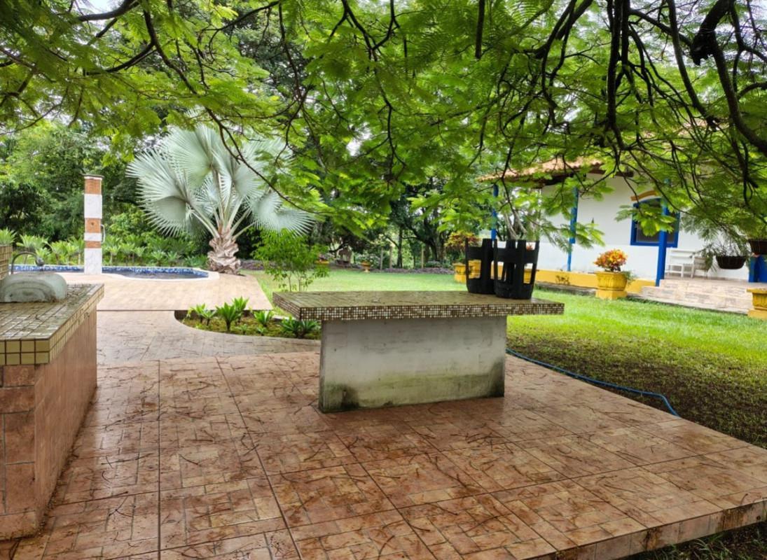 Fazenda, Zona Rural, 5 Quartos, 0 Vaga