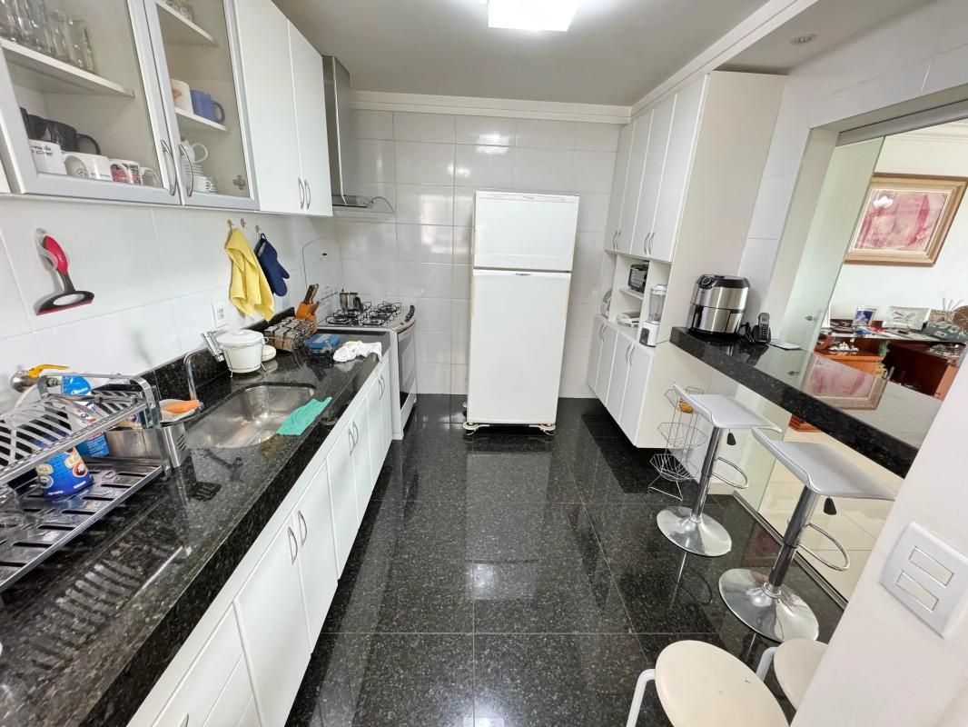 Apartamento, Fernão Dias, 4 Quartos, 2 Vagas, 2 Suítes