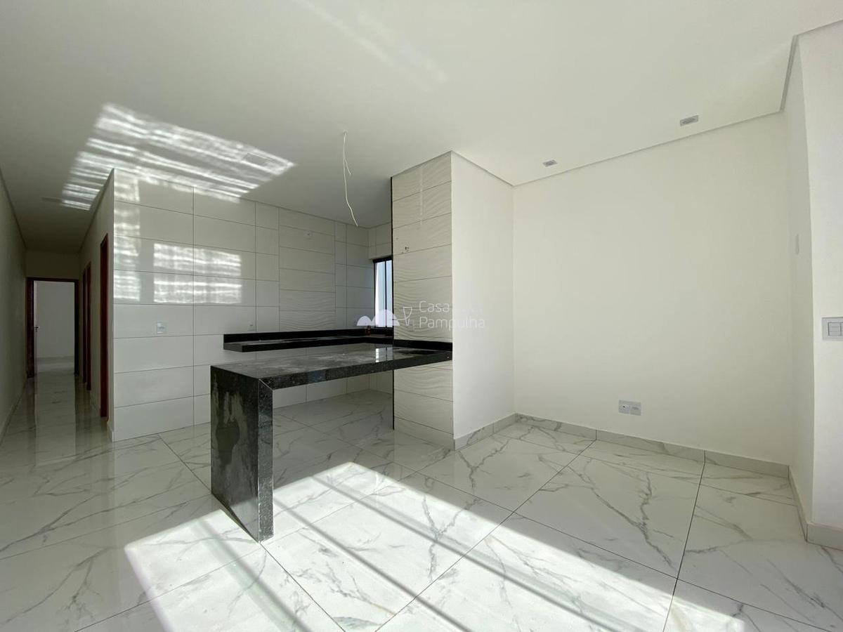 Casa, Novo Centro, 3 Quartos, 2 Vagas, 1 Suíte