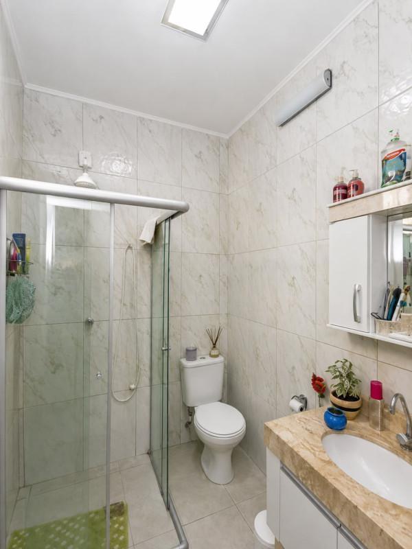 Casa, Cinquentenário, 3 Quartos, 2 Vagas, 1 Suíte