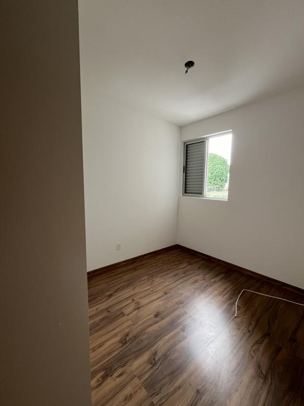 Apartamento, Sagrada Família, 3 Quartos, 2 Vagas, 1 Suíte