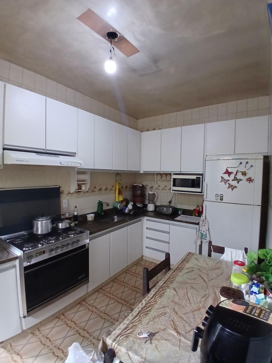 Casa, Santa Amélia, 3 Quartos, 5 Vagas, 1 Suíte