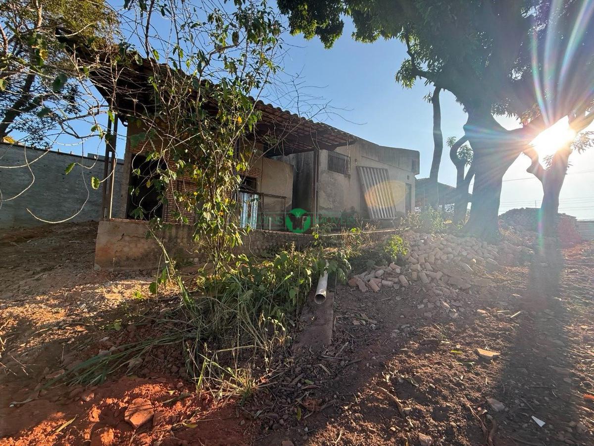 Lote, São Francisco, 0 Quarto, 0 Vaga
