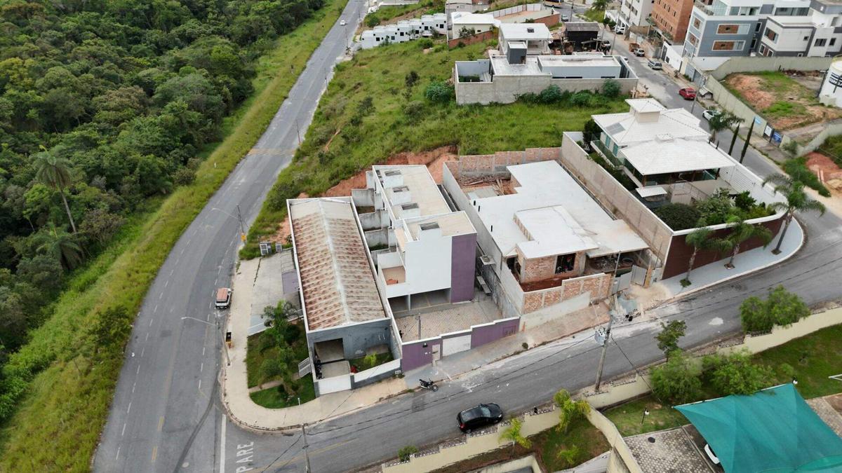 Casa, Novo Centro, 2 Quartos, 1 Vaga