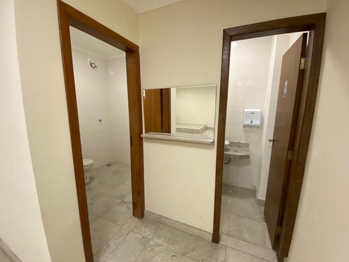 Andar, Colégio Batista, 0 Quarto, 0 Vaga