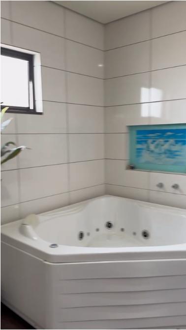 Casa, Nova Suíssa, 4 Quartos, 3 Vagas, 1 Suíte