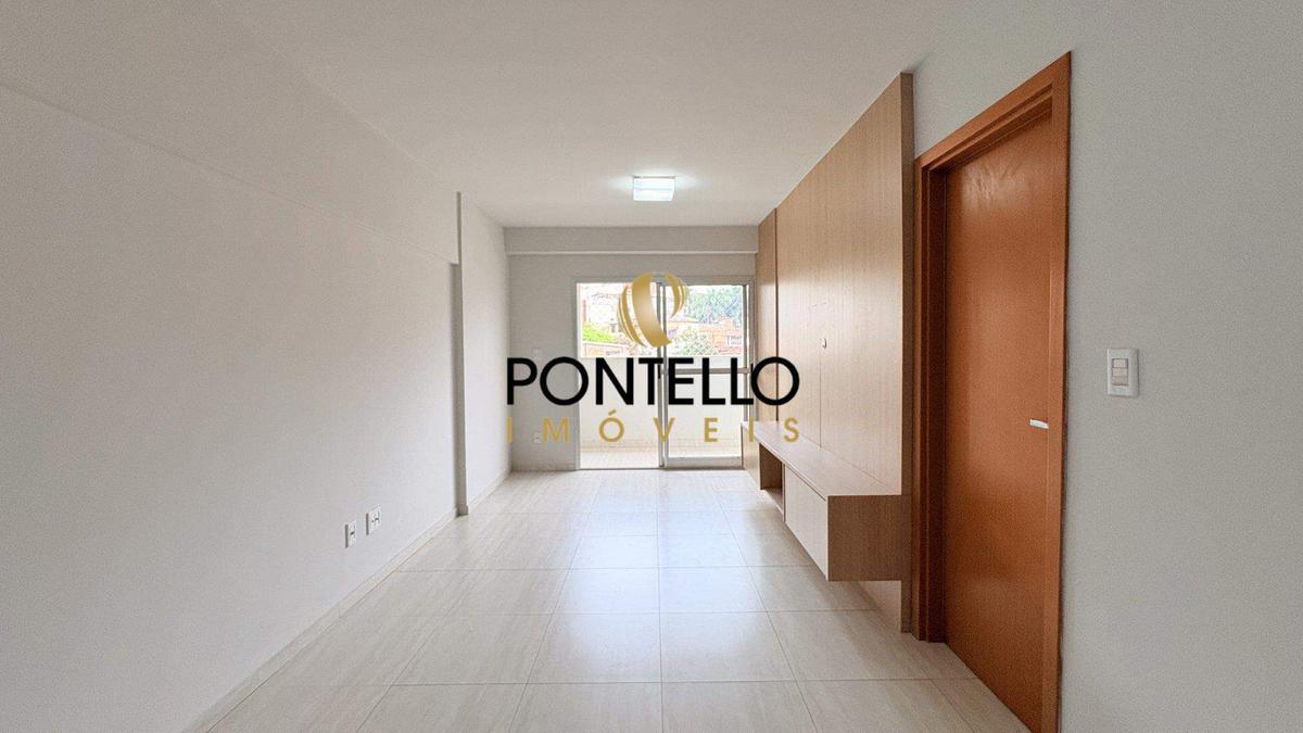 Apartamento, Sagrada Família, 3 Quartos, 2 Vagas, 1 Suíte