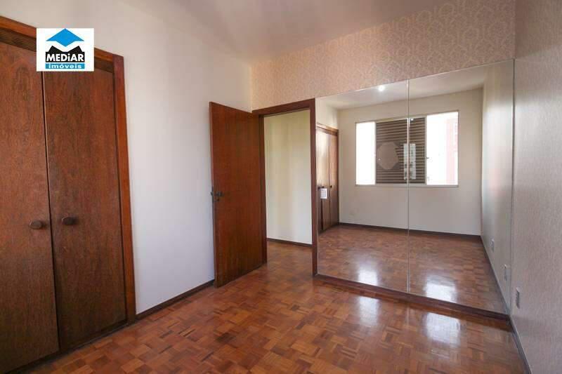 Apartamento, Funcionários, 4 Quartos, 2 Vagas, 1 Suíte