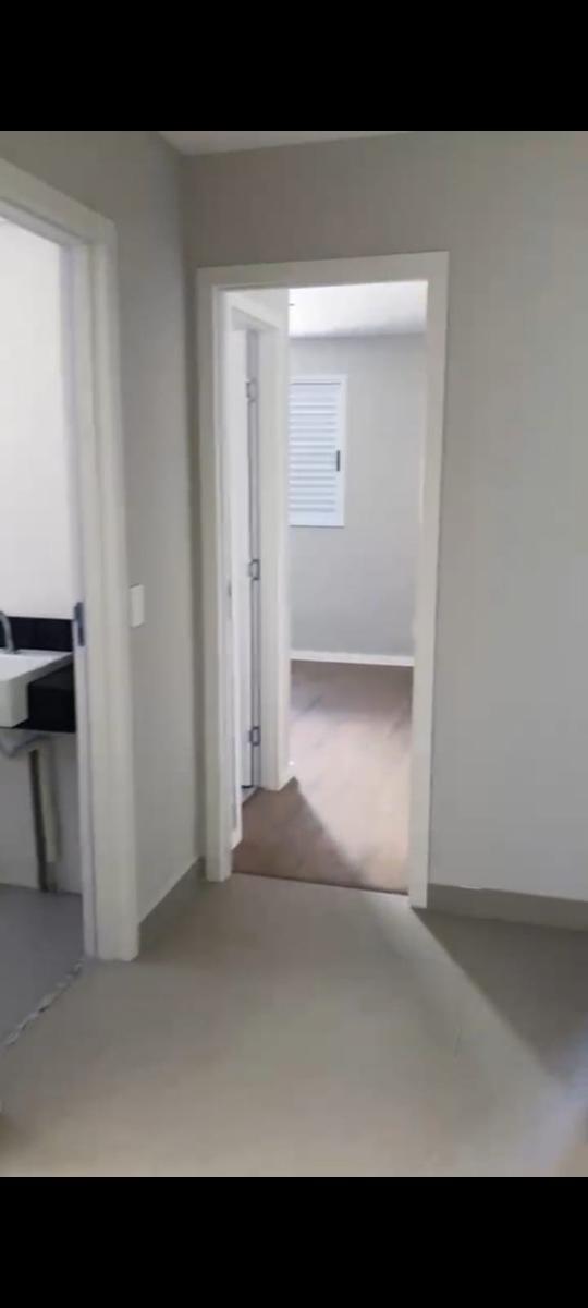 Apartamento, Ipiranga, 2 Quartos, 2 Vagas, 1 Suíte