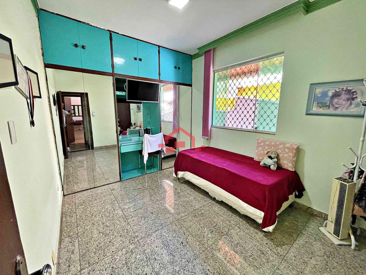 Casa, Dom Bosco, 5 Quartos, 2 Vagas, 2 Suítes