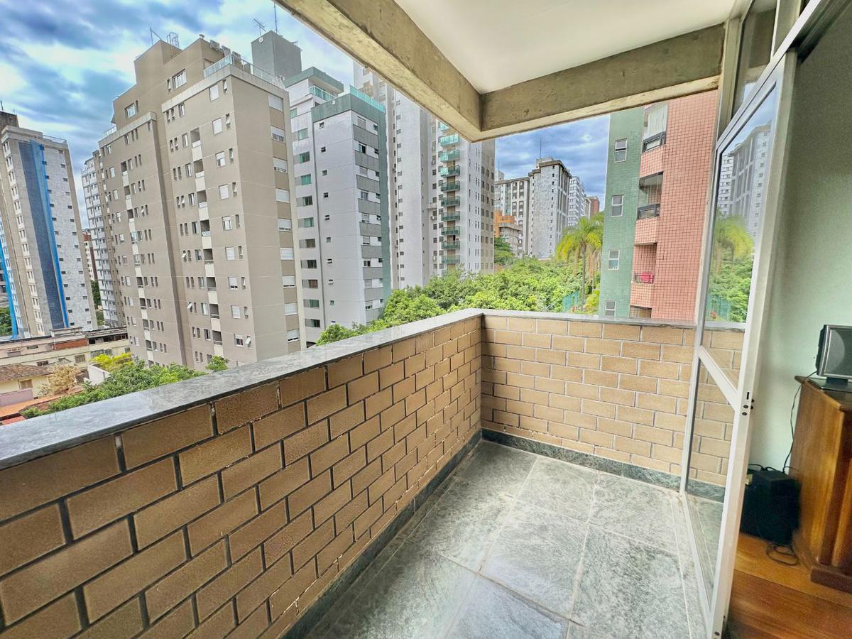 Apartamento, Funcionários, 3 Quartos, 1 Suíte