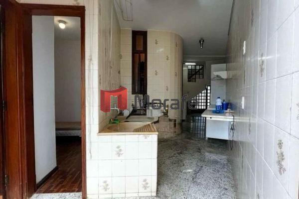 Casa, São Lucas, 4 Quartos, 5 Vagas, 4 Suítes