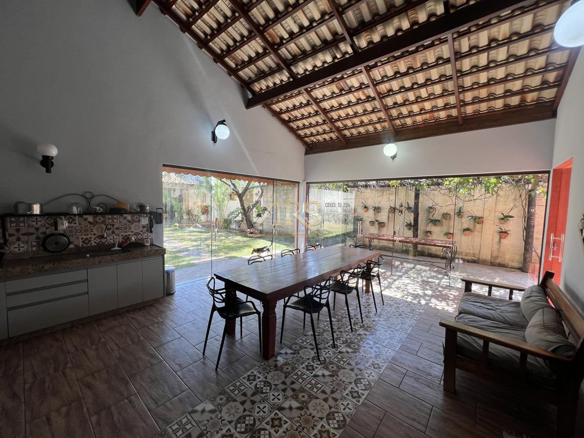 Casa, Quintas do Godoy, 4 Quartos, 10 Vagas, 1 Suíte