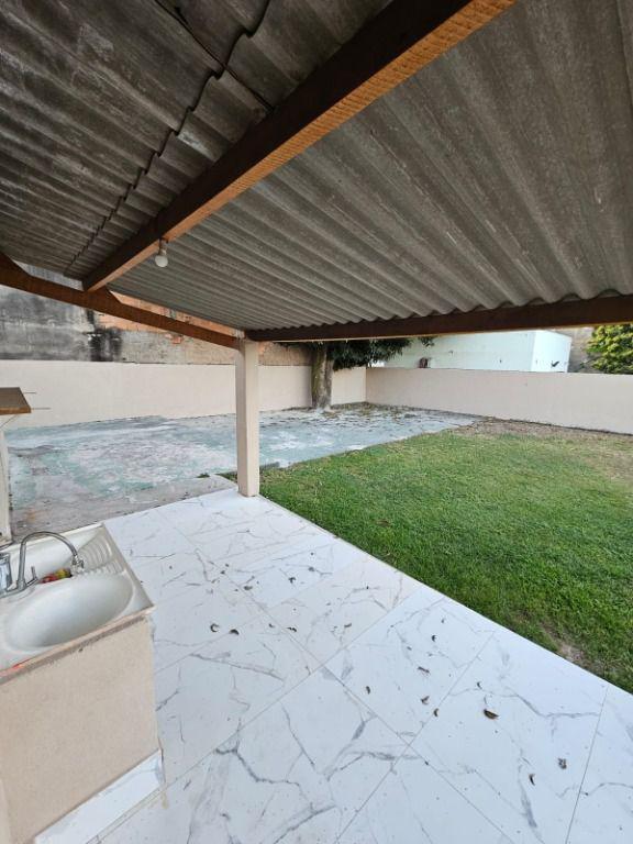Casa, Nações Unidas, 2 Quartos, 0 Vaga, 1 Suíte