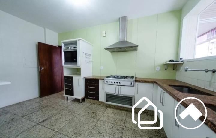 Cobertura, Luxemburgo, 4 Quartos, 3 Vagas, 1 Suíte