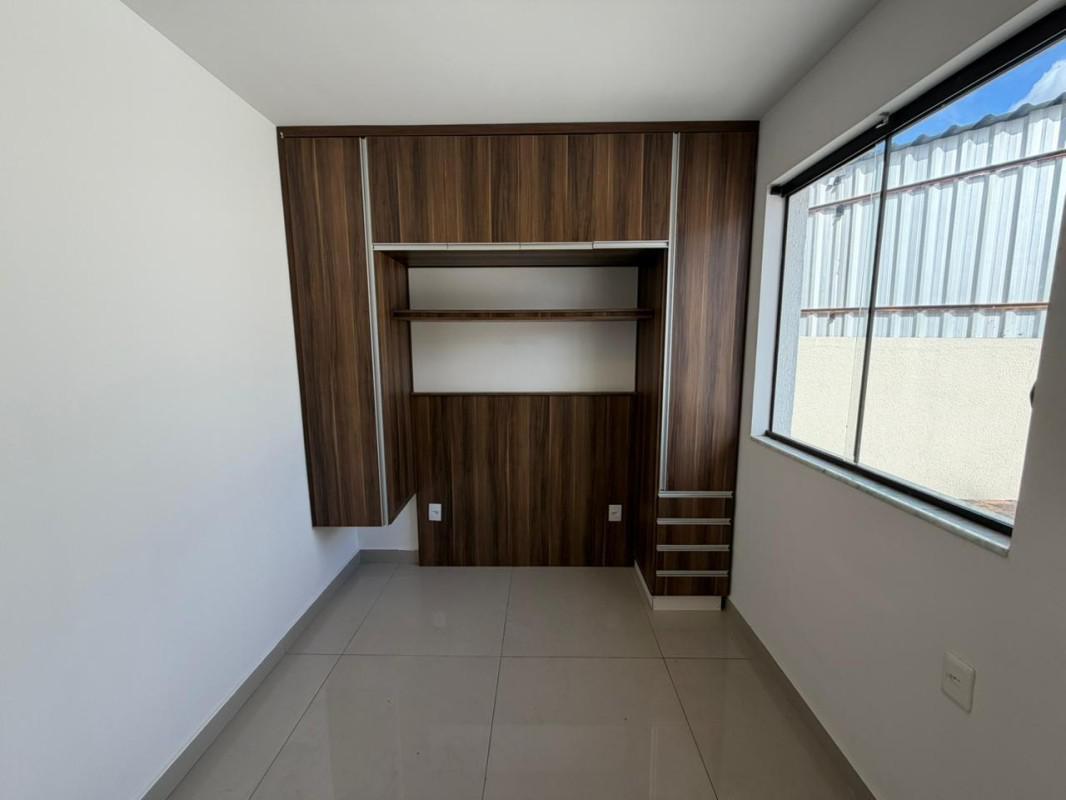 Casa, Santa Branca, 2 Quartos, 3 Vagas