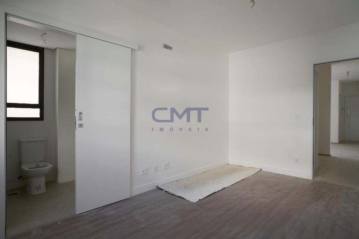 Apartamento, Funcionários, 2 Quartos, 2 Vagas, 2 Suítes
