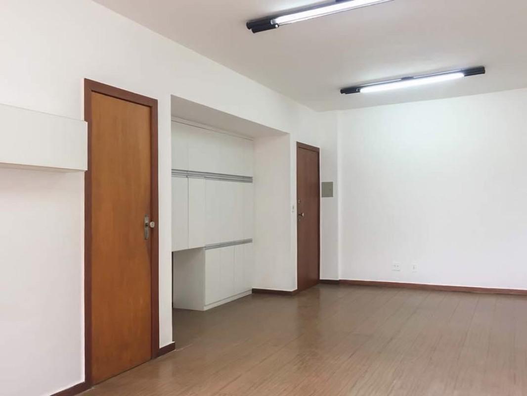 Sala, Funcionários, 0 Quarto, 0 Vaga