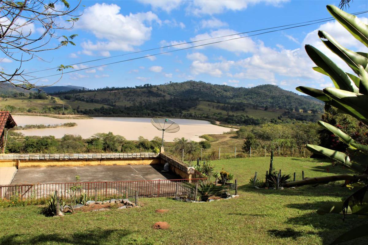 Fazenda, Zona Rural, 4 Quartos, 15 Vagas, 1 Suíte