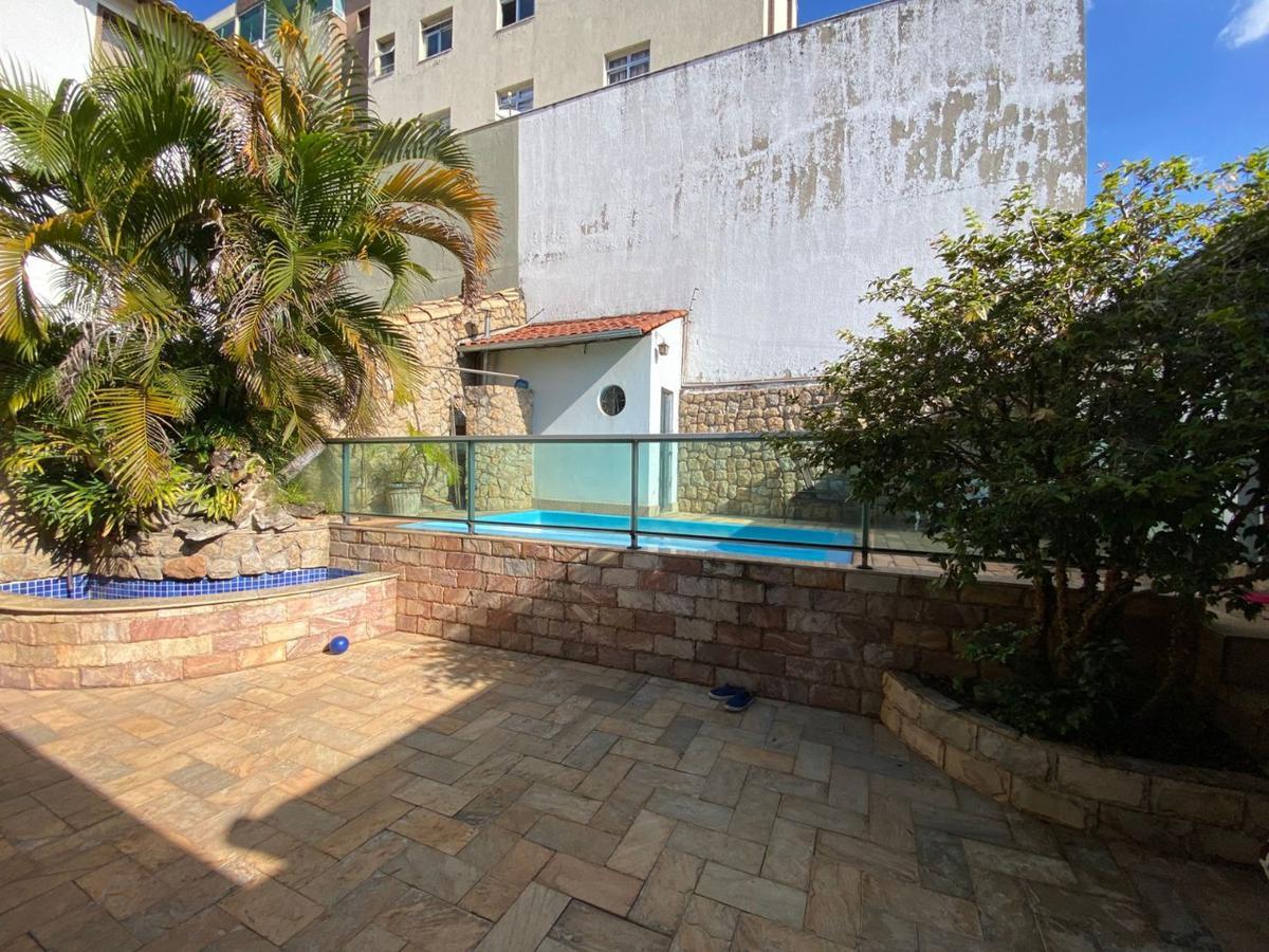 Casa, João Pinheiro, 4 Quartos, 2 Vagas, 1 Suíte