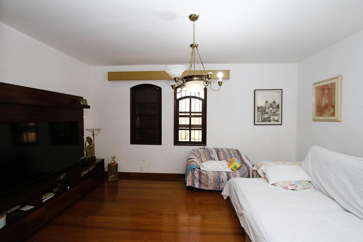 Casa, Santo Antônio, 5 Quartos, 4 Vagas, 2 Suítes