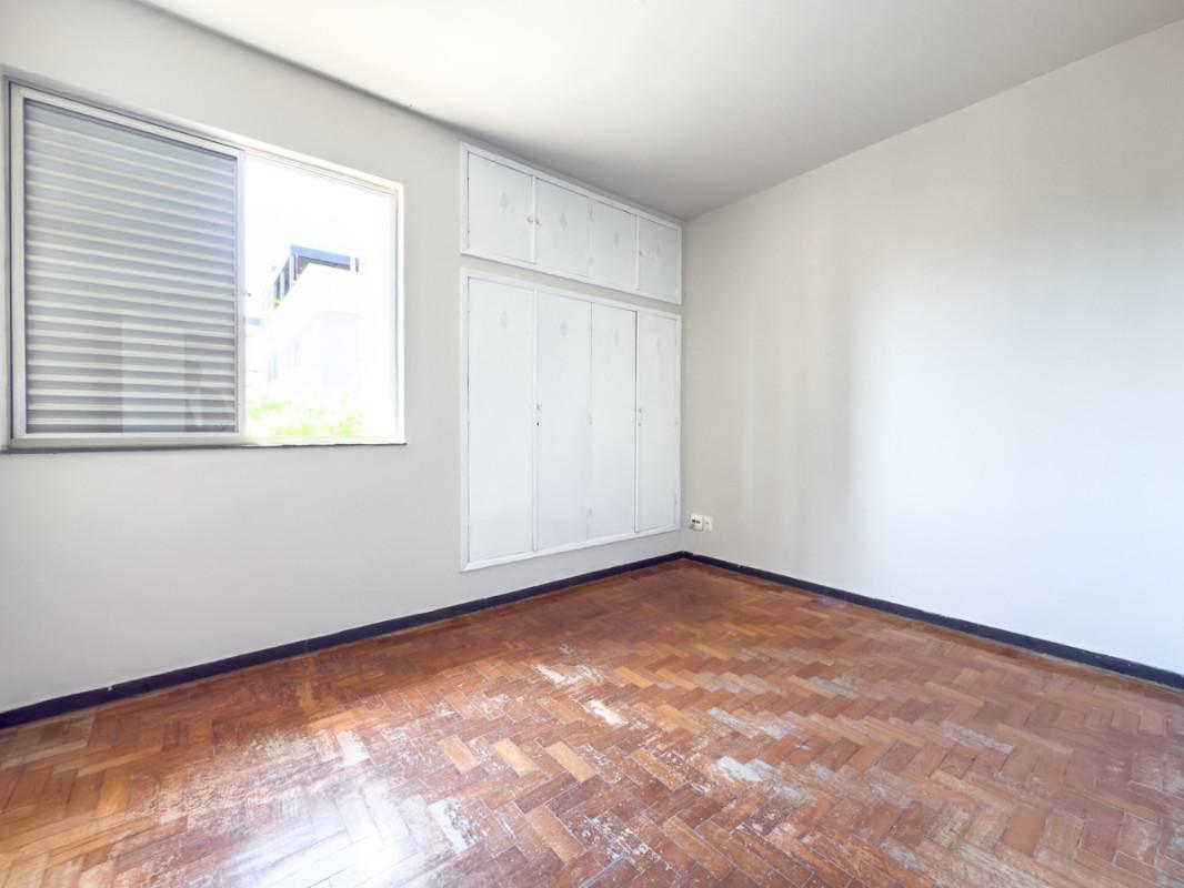Apartamento, Floresta, 2 Quartos, 1 Vaga