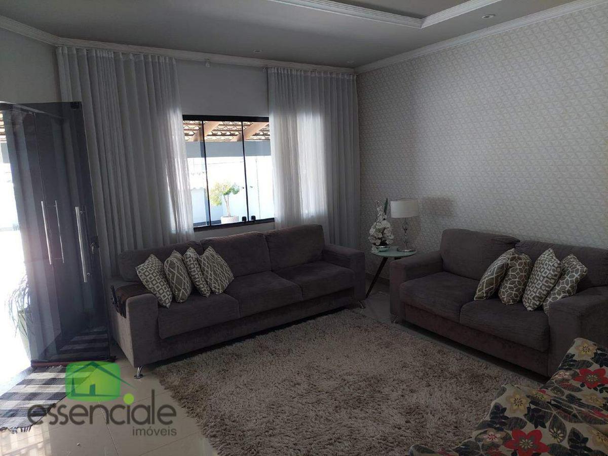 Casa, Granja Ouro Branco, 3 Quartos, 10 Vagas, 1 Suíte