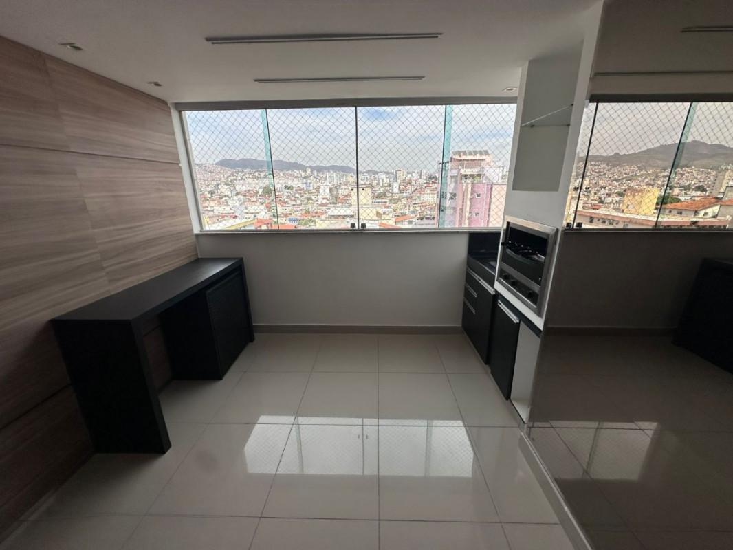 Apartamento, Sagrada Família, 3 Quartos, 2 Vagas, 1 Suíte