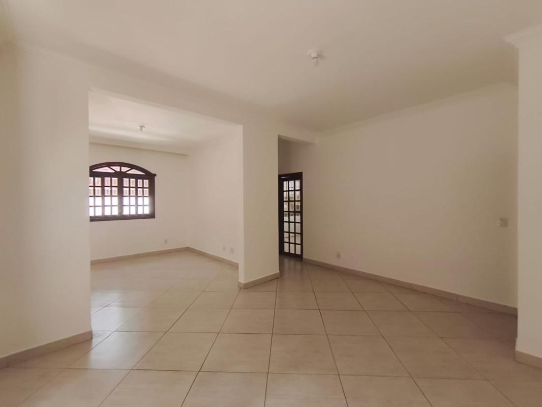 Casa, Engenho Nogueira, 4 Quartos, 4 Vagas, 1 Suíte