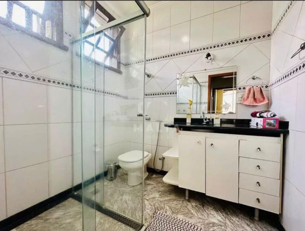Casa, Tirol, 4 Quartos, 4 Vagas, 1 Suíte