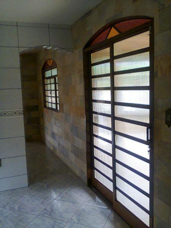 Casa, Pompeu, 3 Quartos, 5 Vagas